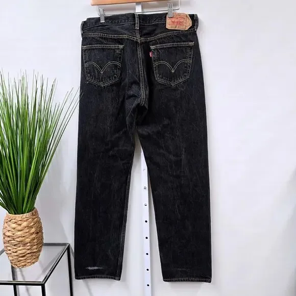 Levi's 501 Button Fly Black Washed Jeans 38x33 - Picture 1 of 8
